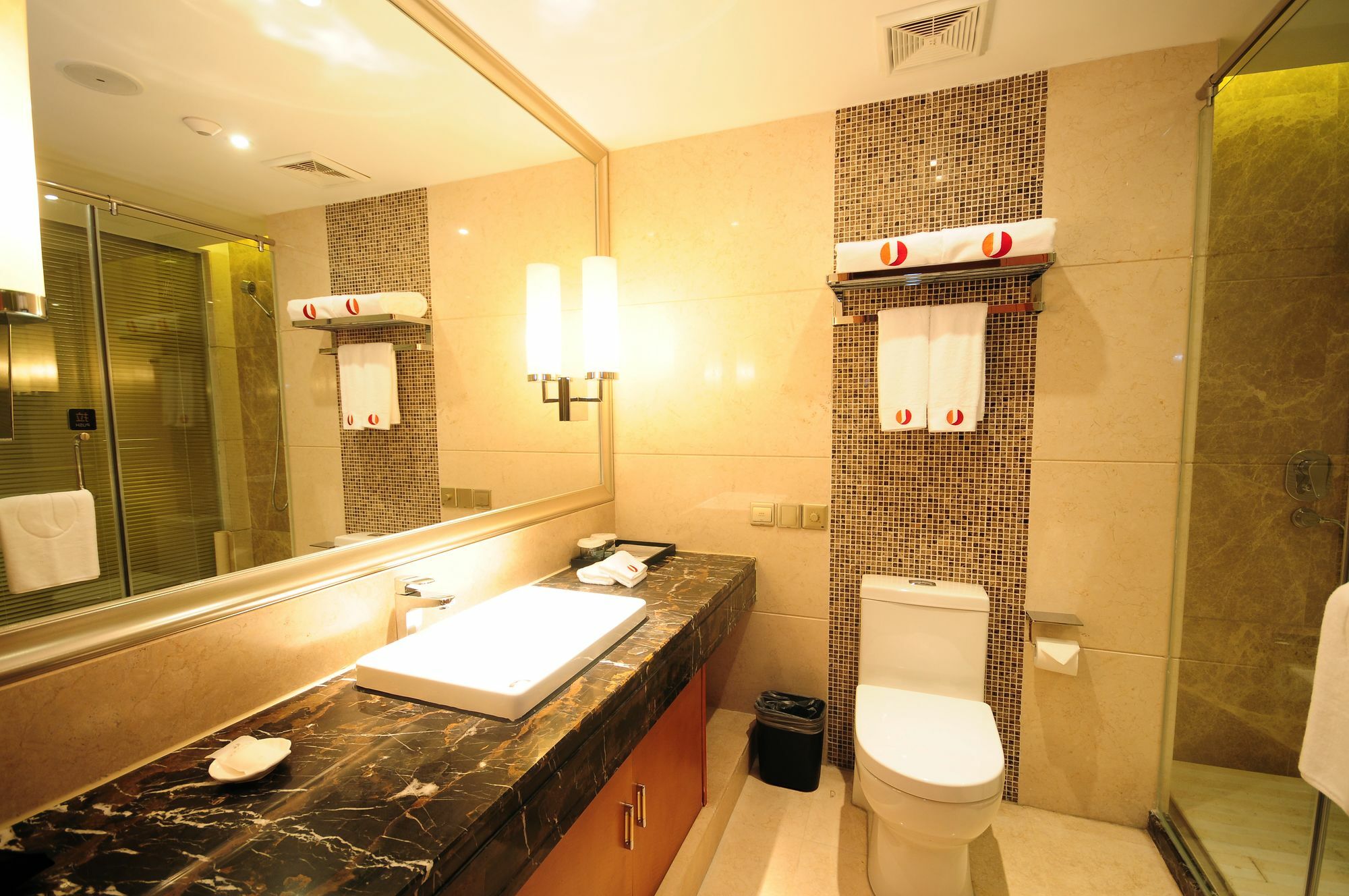 Airport Jianguo Hotel Ченду Екстер'єр фото